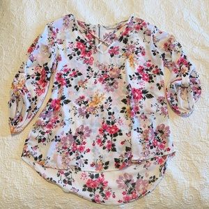 Small floral top